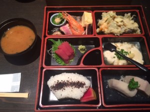 赤坂黒座暁楼　ランチ